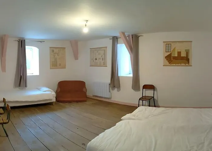 Holiday home Le Logis De Louis Saint-Savin (Vienne)